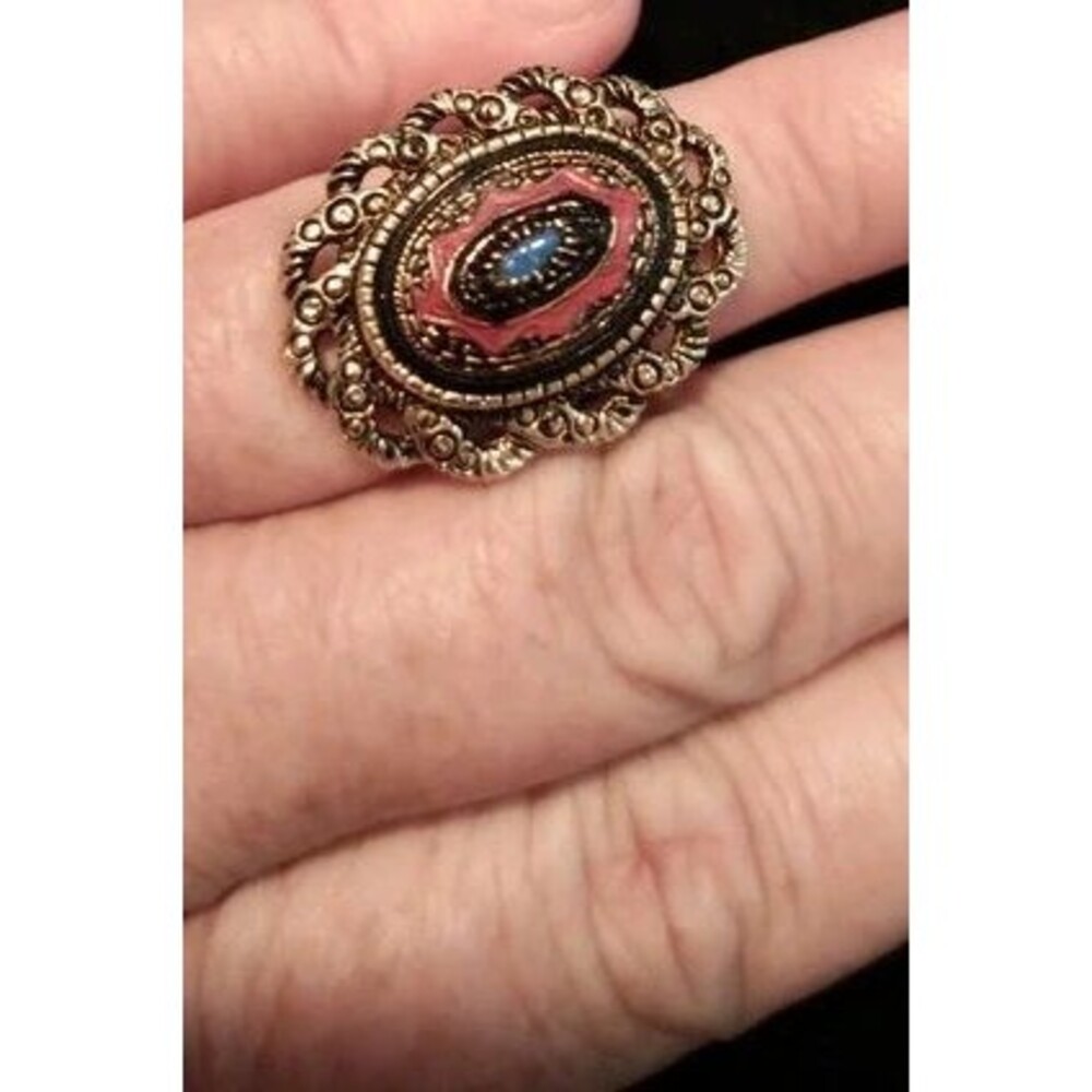Sarah Coventry VTG Moroccan Matrix Cabochon Black Gold Tone Ring Adjustable - Picture 2 of 4